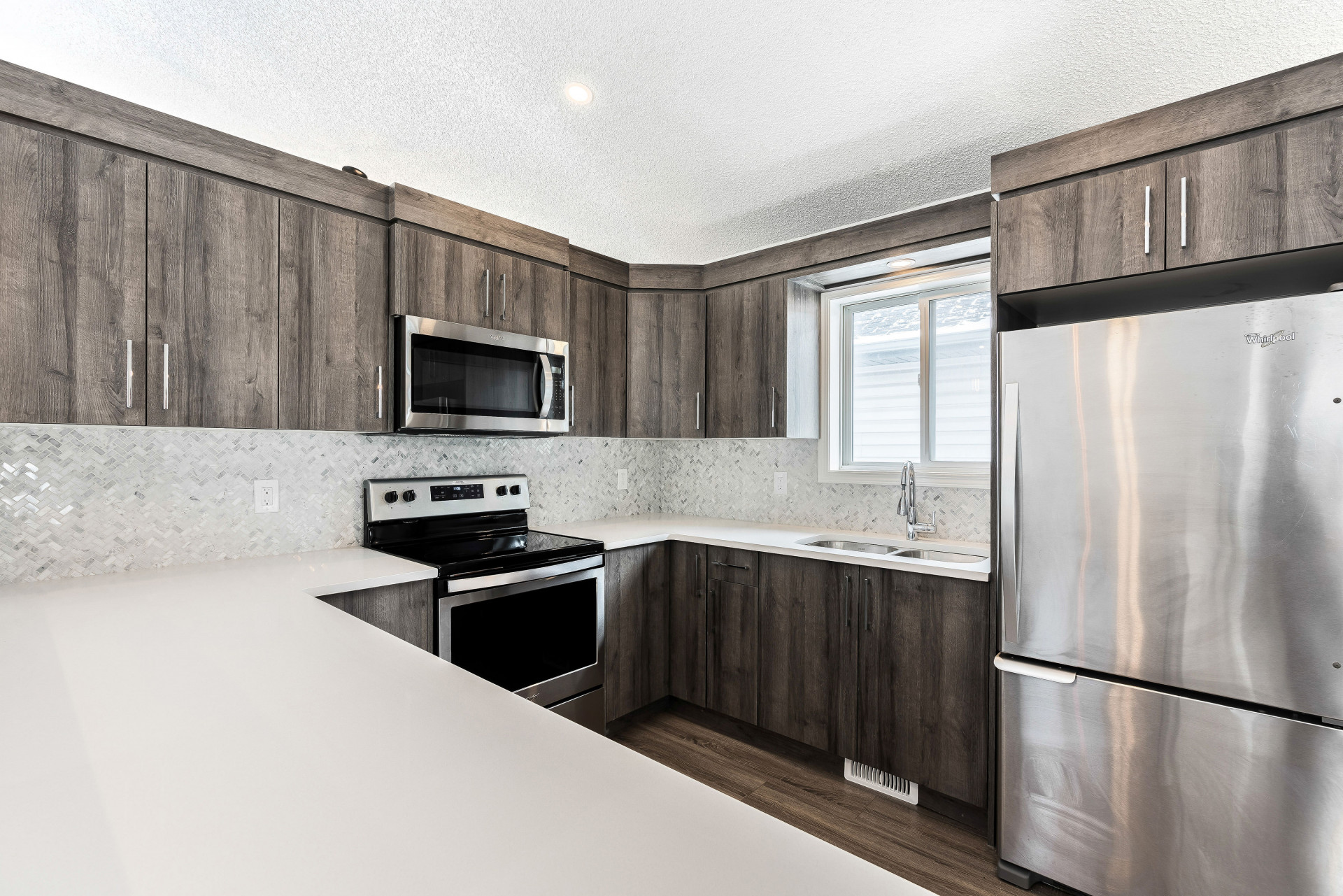 Erin Woods For Sale We Buy Houses Calgary Sell House Fast Calgary MyHomeOptions A+ BBB